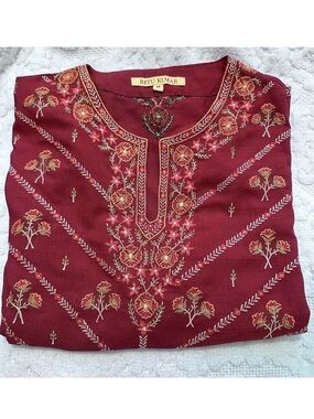 Ritu Kumar | Top | Ritu Kumar Embroidered Kurta